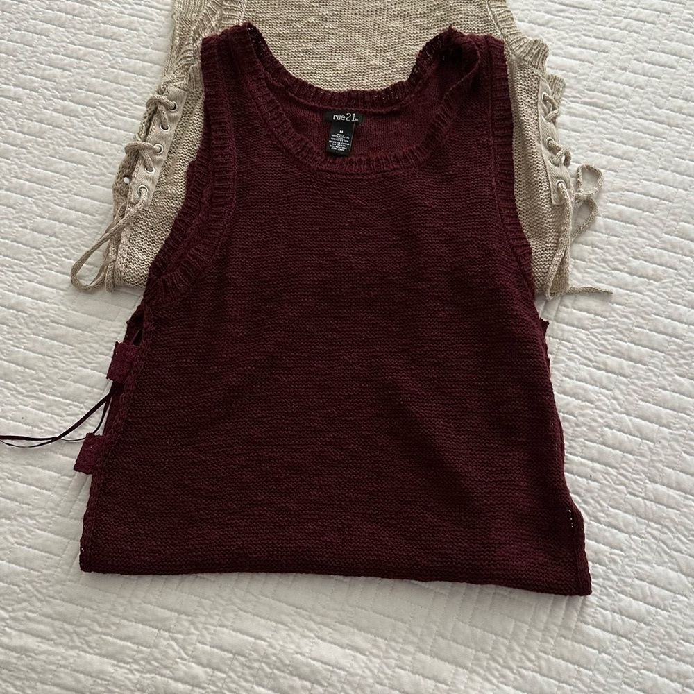 Rue21 sets of 2  one Red and one Tan  Sleeveless Knit Tank Top